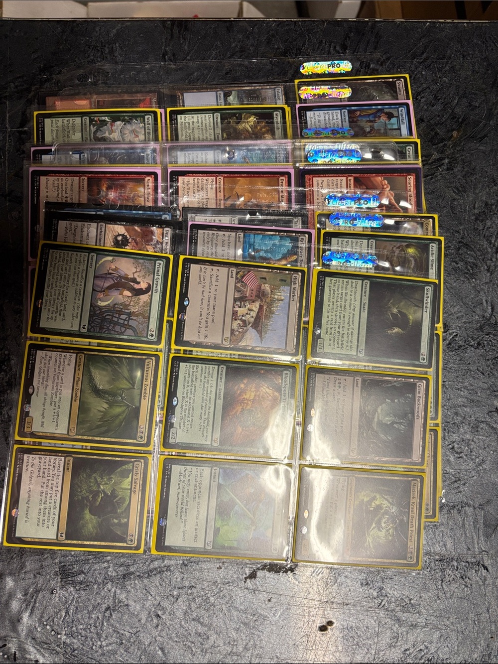 Lot of 99 Magic the Gathering cards